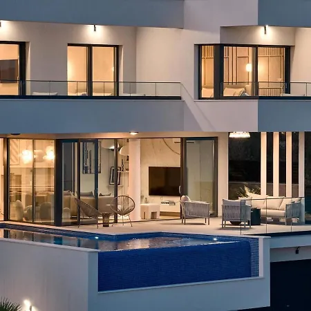 Villa Dalmatiavibe *